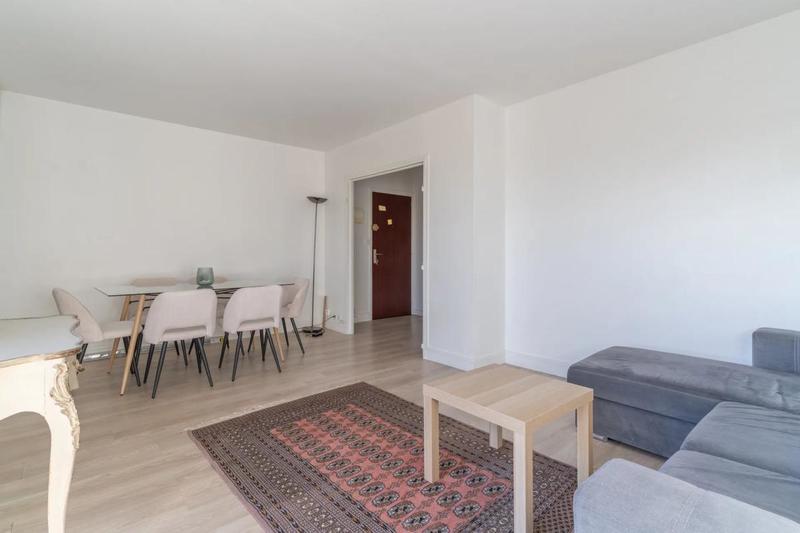 Appartement - 64 m² - 4 pièces