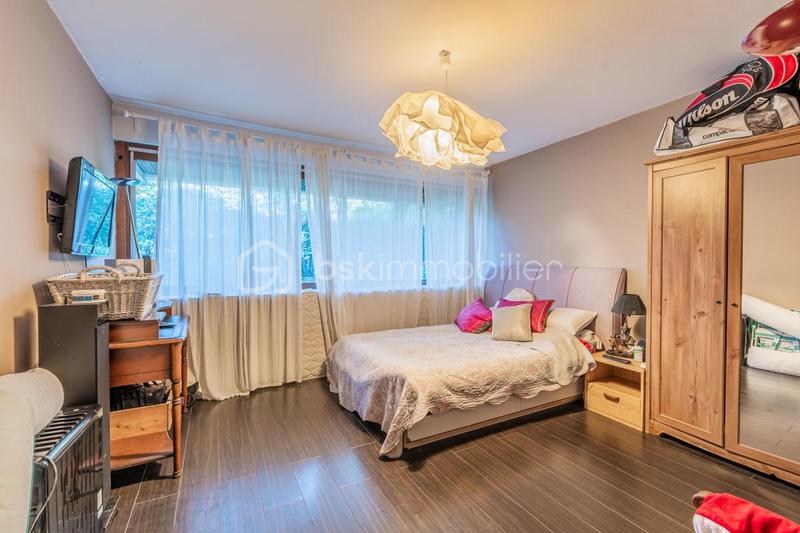 Appartement - 101 m² - 3 pièces