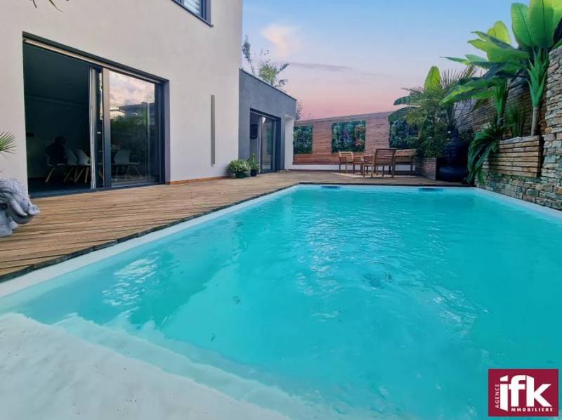 Maison - 143 m² - 6 pièces