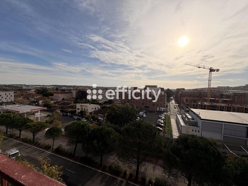 Appartement - 94 m² - 4 pièces