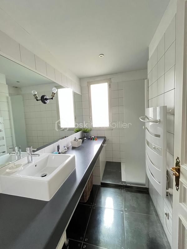 Maison d'architecte - 280 m² - 8 pièces