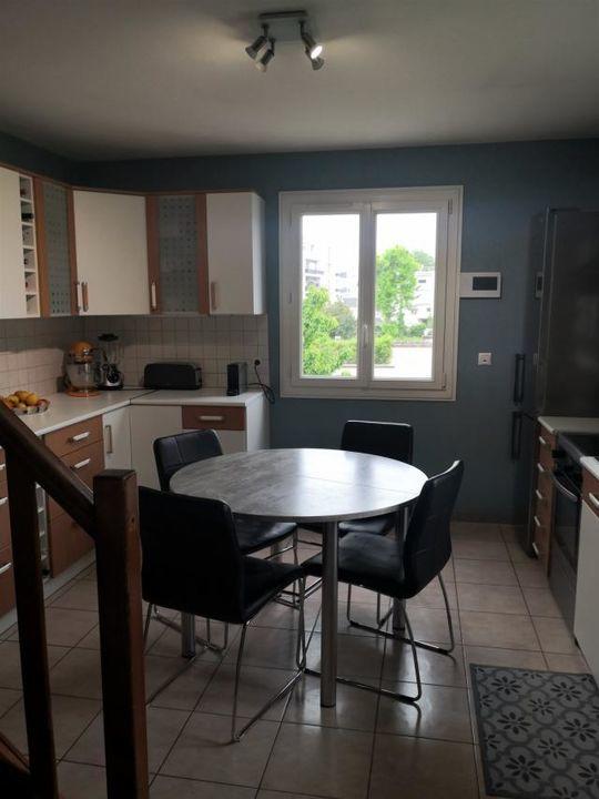 Appartement - 111 m² - 6 pièces