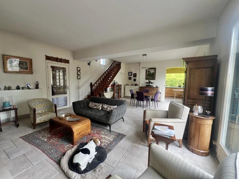 Maison de maîtres - 141 m² - 6 pièces