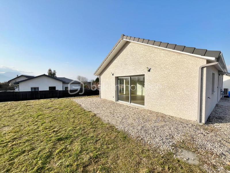 Pavillon - 94 m² - 4 pièces