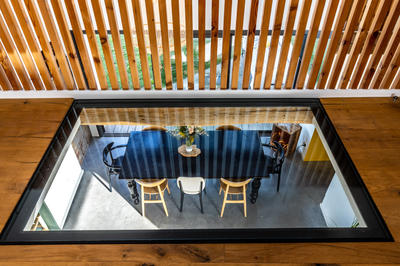 Maison - 180 m² - 7 pièces