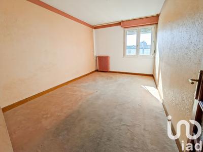 Appartement - 136 m² - 6 pièces
