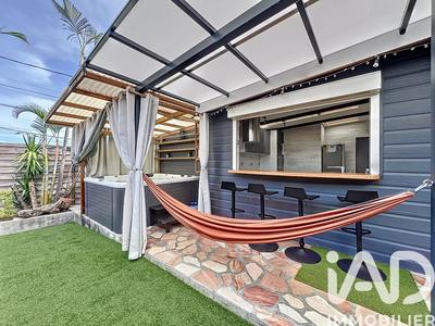 Maison - 200 m² - 7 pièces