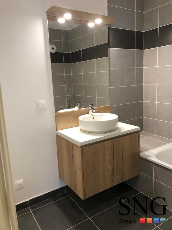 Appartement - 64 m² - 3 pièces