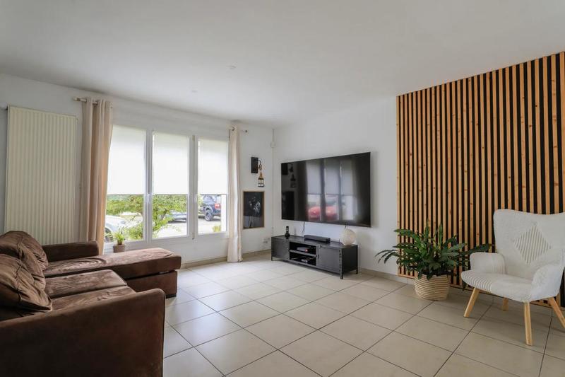 Maison - 120 m² - 6 pièces