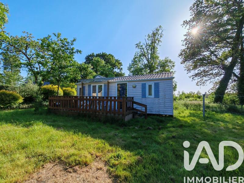 Maison - 240 m² - 1 pièce