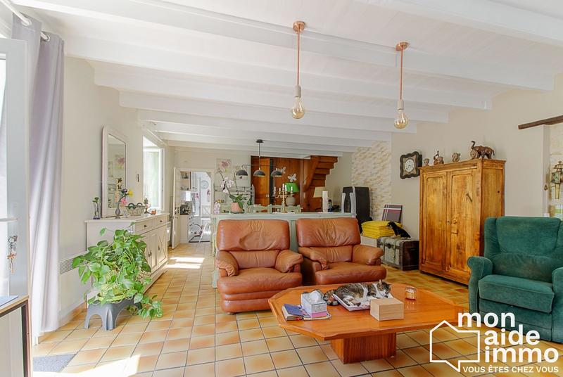 Maison traditionnelle - 135 m² - 5 pièces
