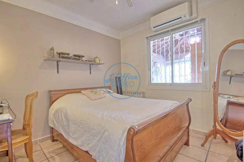 Maison - 93 m² - 5 pièces