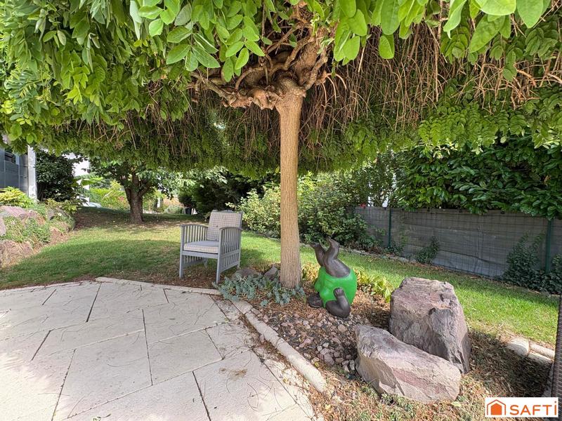 Maison - 190 m² - 6 pièces