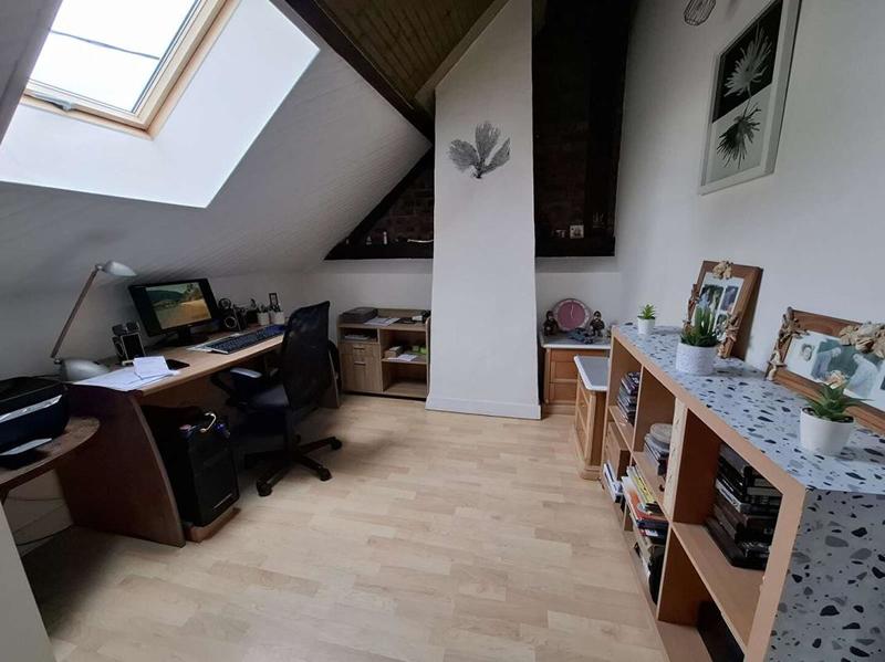 Maison - 147 m² - 8 pièces