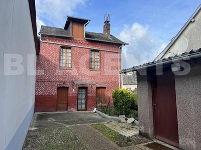 Maison de village - 82 m² - 4 pièces