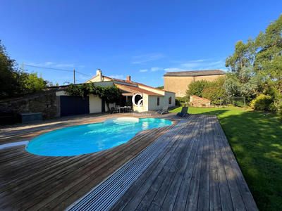 Maison ancienne - 200 m² - 8 pièces