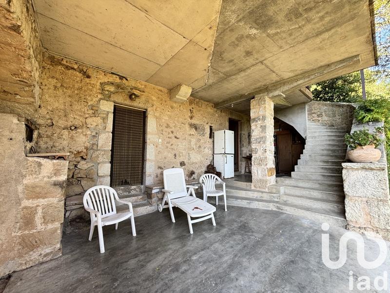 Maison - 220 m² - 10 pièces