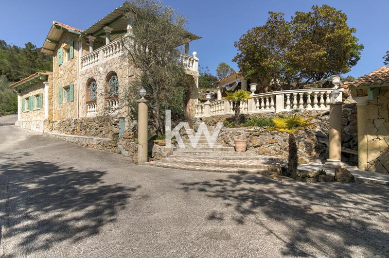 Bastide - 110 m² - 5 pièces