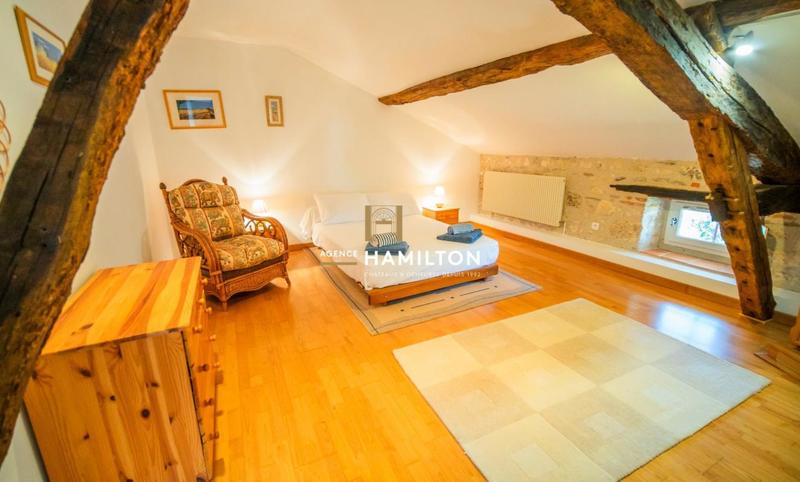 Maison de maîtres - 506 m² - 19 pièces