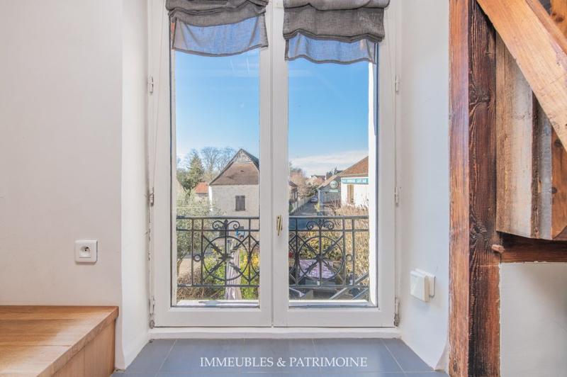 Maison - 194 m² - 6 pièces