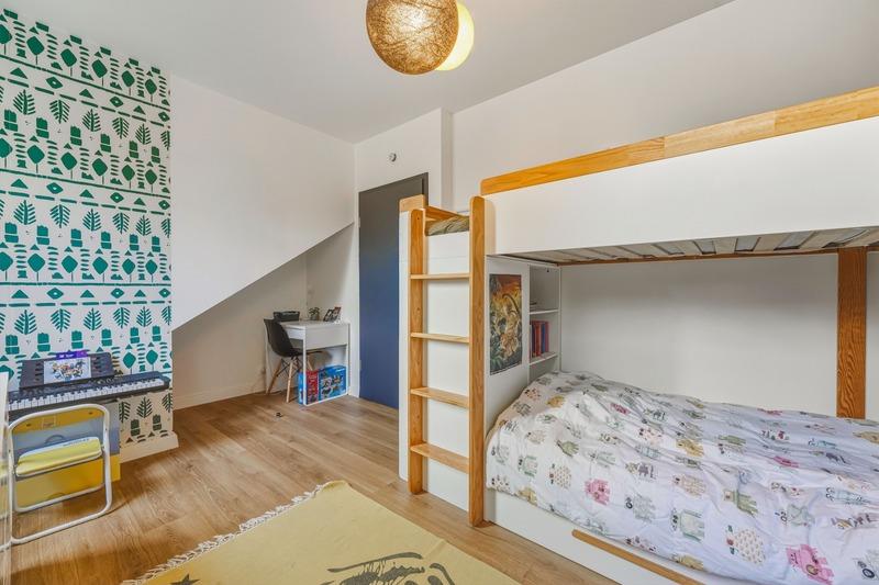 Maison - 165 m² - 6 pièces