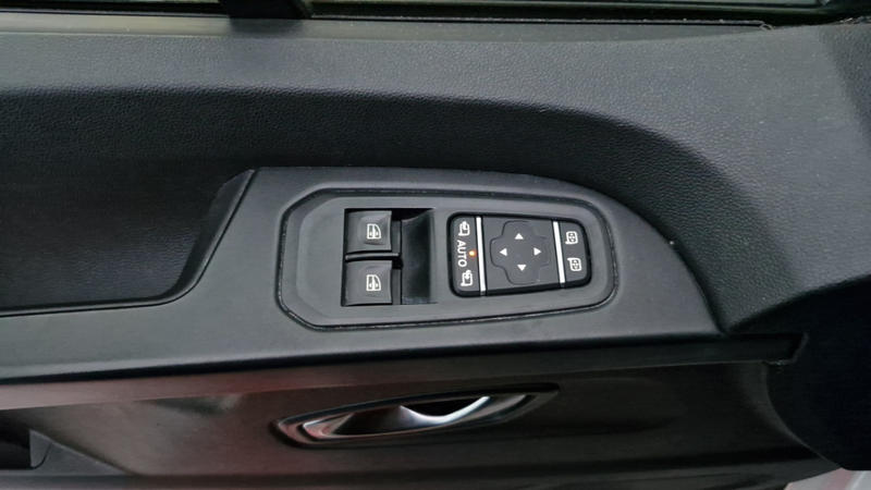 Renault Trafic Fourgon l2h1 3000 kg blue dci 130 grand confort