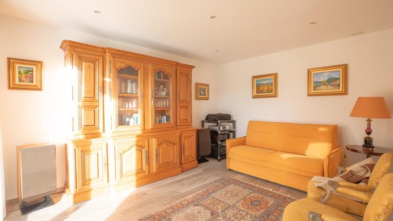 Villa - 199 m² - 7 pièces