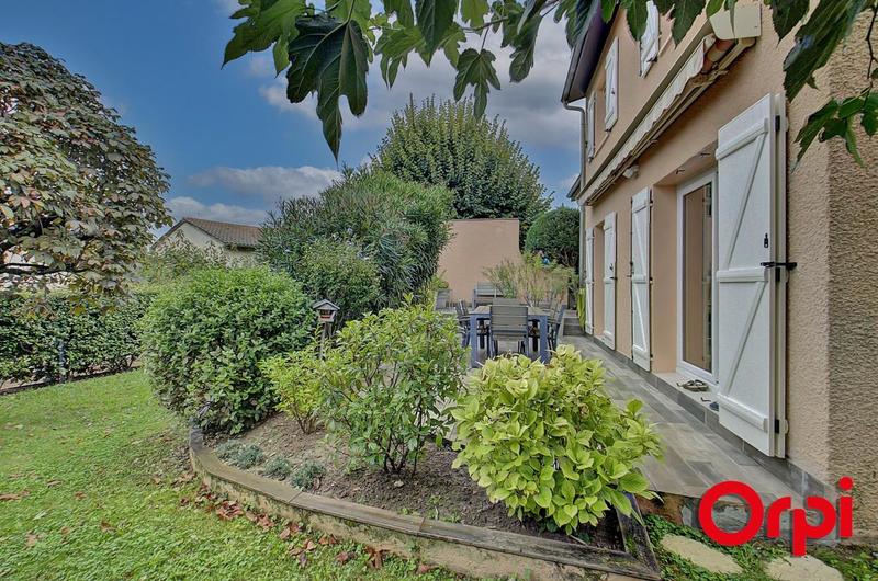 Maison - 92 m² - 4 pièces