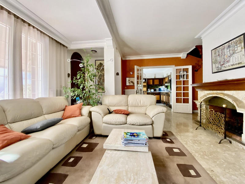 Villa - 140 m² - 5 pièces