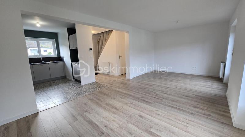 Maison traditionnelle - 107 m² - 5 pièces