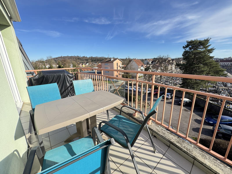 Appartement - 75 m² - 3 pièces