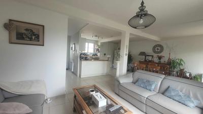 Maison - 96 m² - 6 pièces