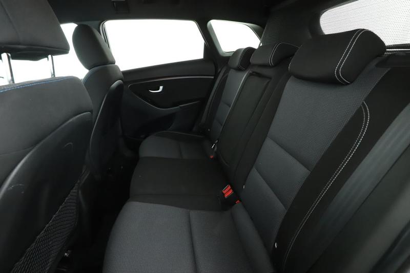 Hyundai i30 Sw 1.6 CRDi Blue Drive Intuitive 110 ch