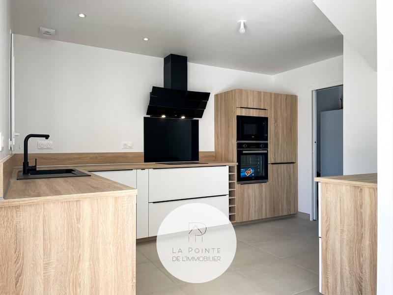 Maison - 147 m² - 7 pièces