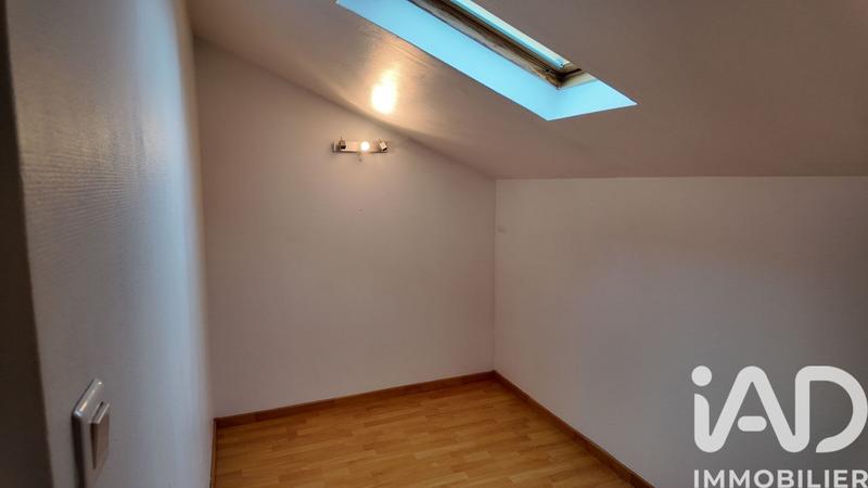 Maison - 177 m² - 8 pièces