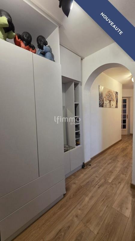Appartement - 80 m² - 3 pièces