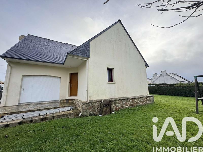 Maison - 96 m² - 6 pièces