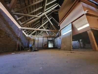 Ferme - 400 m² - 2 pièces