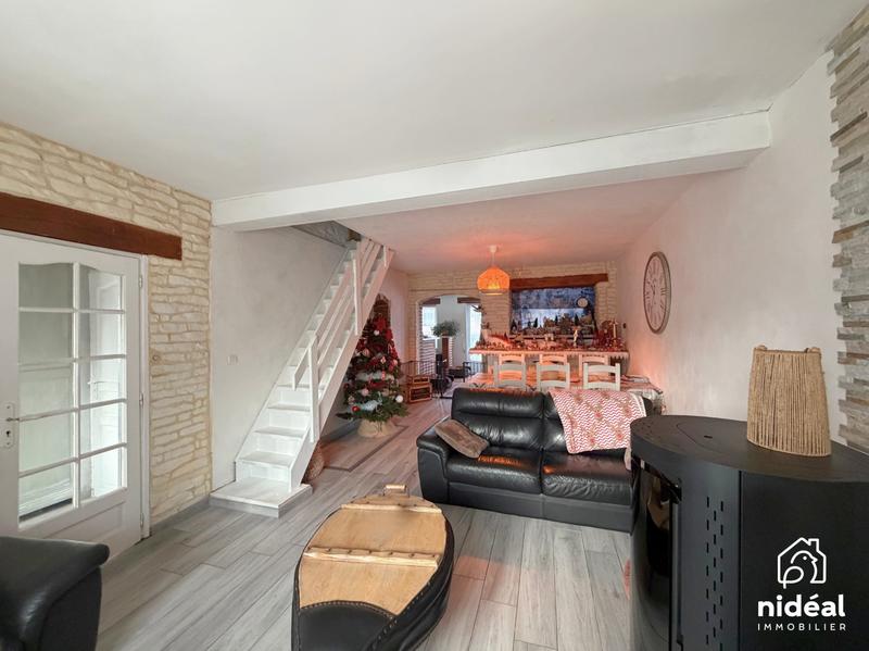 Maison - 120 m² - 6 pièces