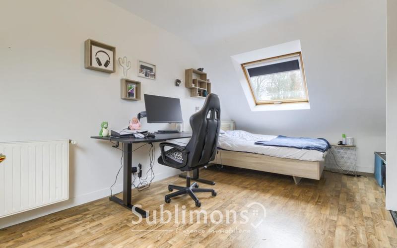 Maison - 180 m² - 7 pièces