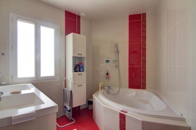 Maison - 143 m² - 5 pièces