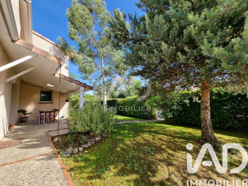 Maison - 185 m² - 8 pièces