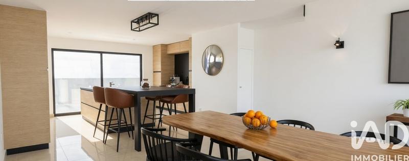 Maison - 150 m² - 5 pièces