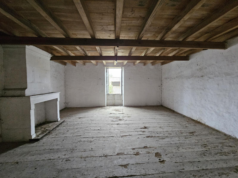 Maison - 180 m² - 4 pièces