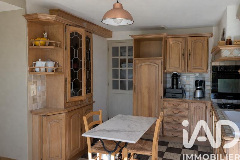 Maison - 263 m² - 4 pièces