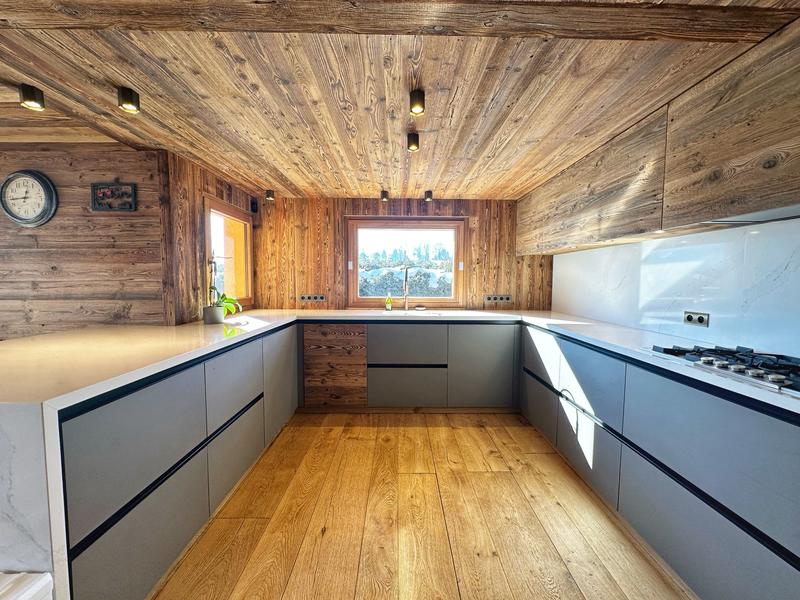 Châlet - 430 m² - 8 pièces