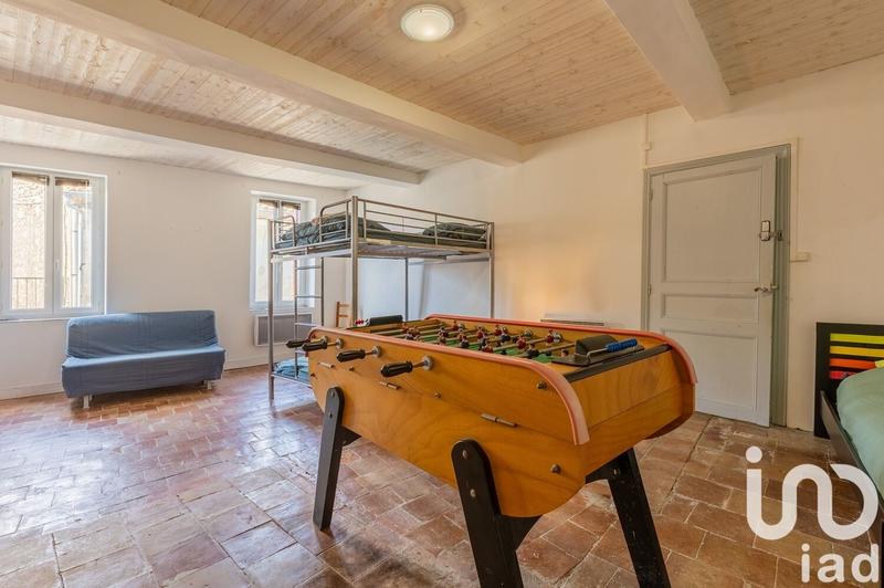 Maison de village - 241 m² - 5 pièces