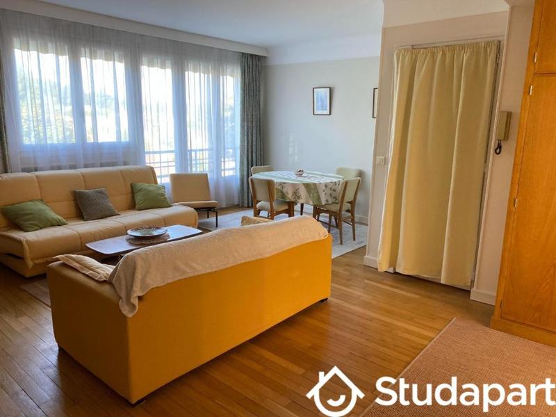 Chambre - 15 m² - 1 pièce