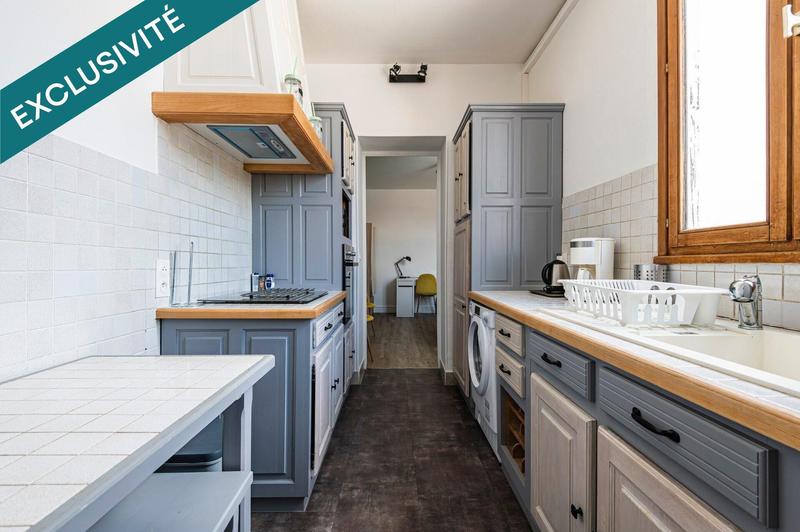 Maison - 196 m² - 8 pièces