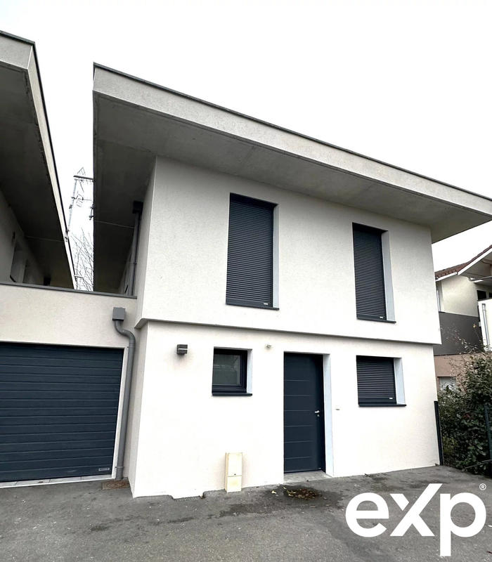 Maison - 96 m² - 4 pièces